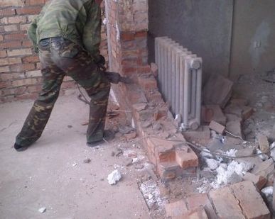 фото Демонтаж кирпичных стен